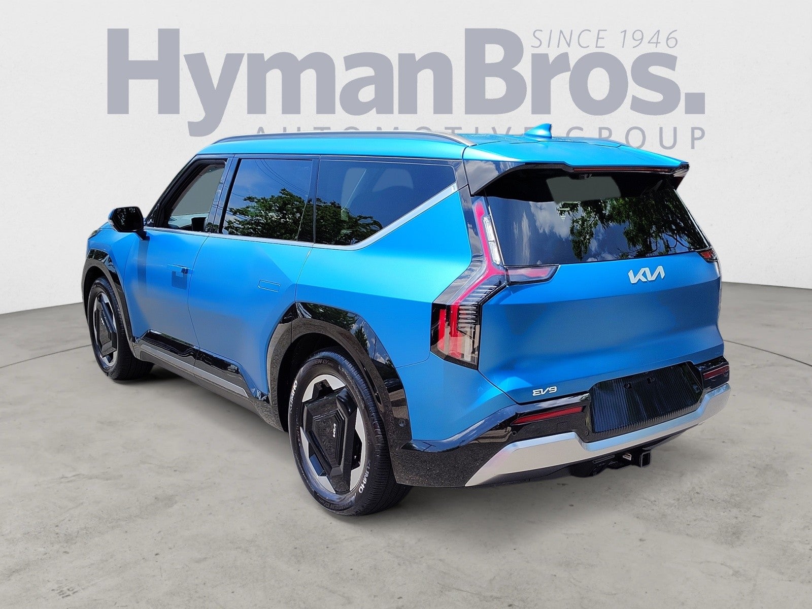 2024 Kia EV9 Land | VIP Package, Towing Package