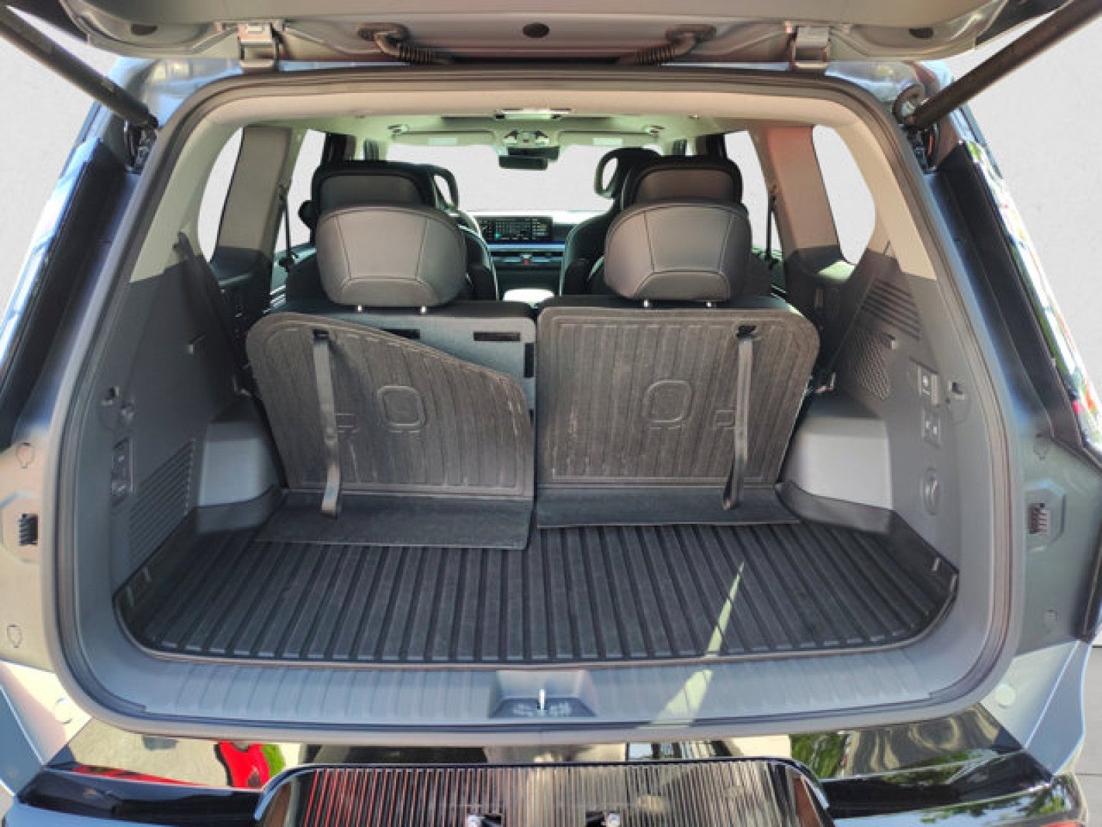 2024 Kia EV9 Land AWD | VIP Seating
