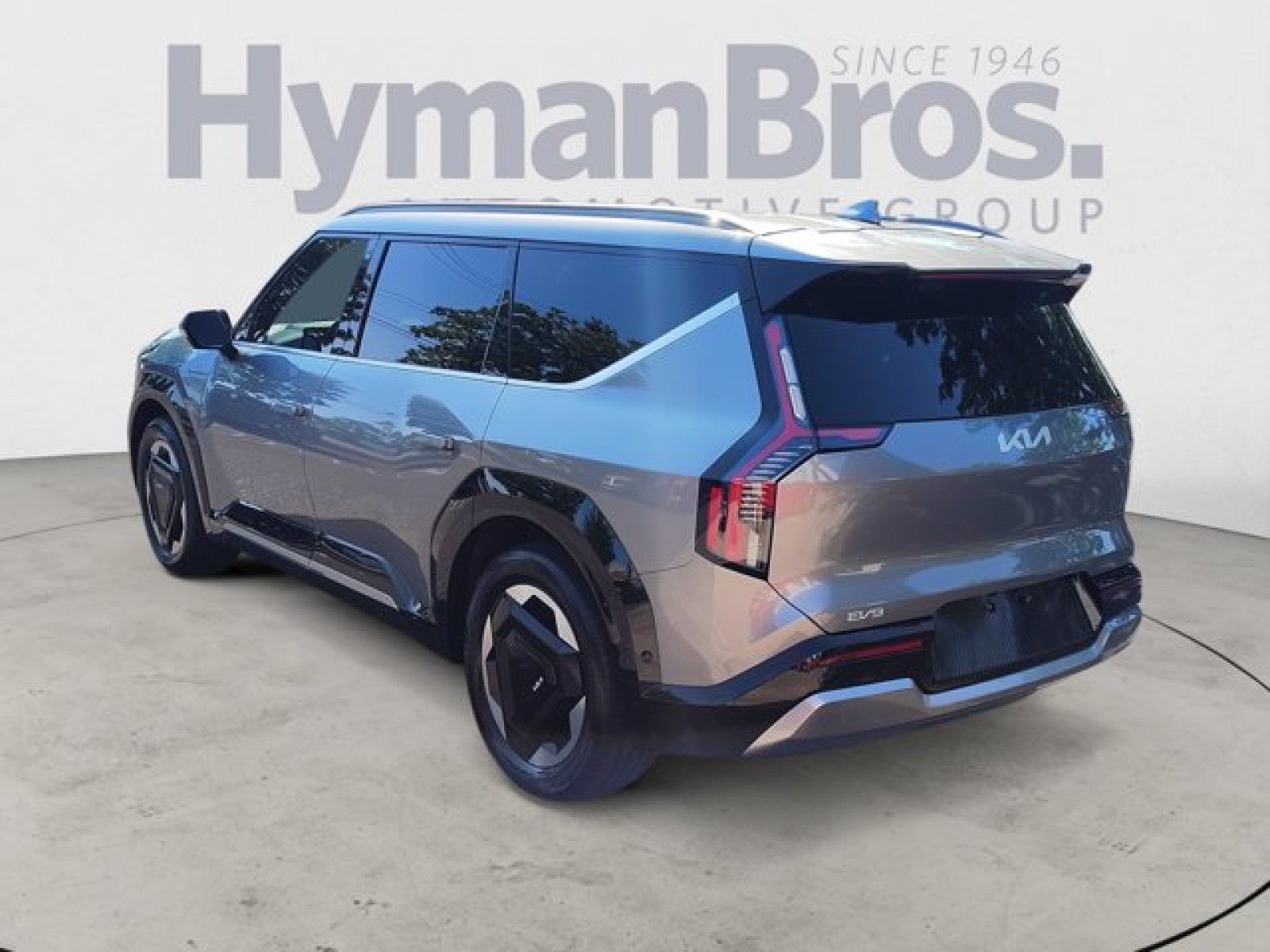 2024 Kia EV9 Land AWD | VIP Seating