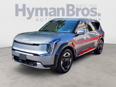 2024 Kia EV9 Land AWD | VIP Seating