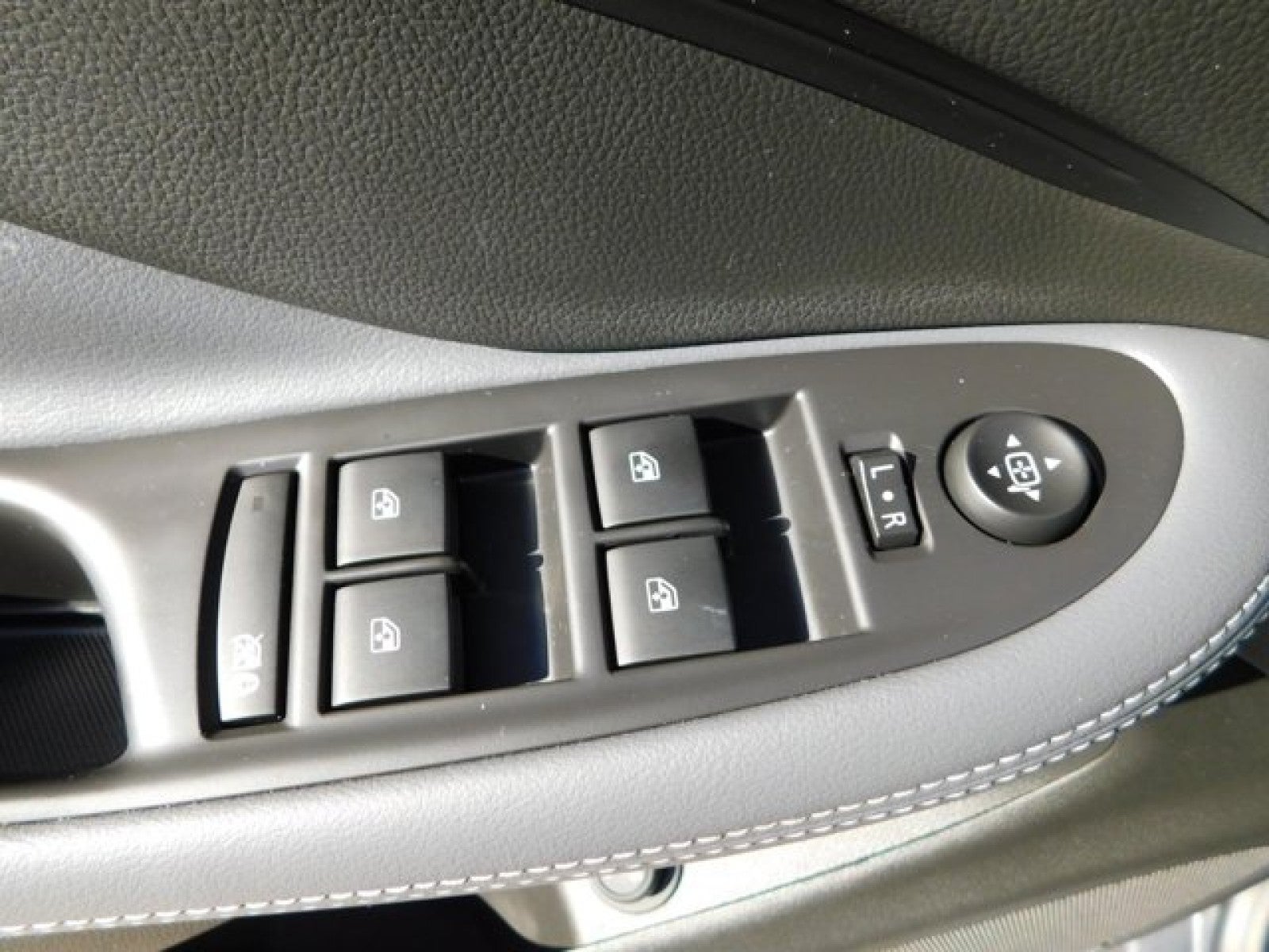 2020 Buick Envision Premium AWD | 1 Owner