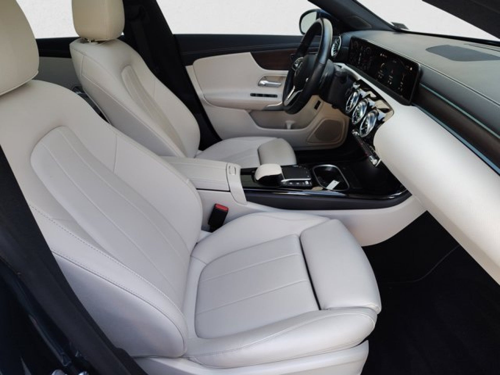 2023 Mercedes-Benz CLA CLA 250 4MATIC®