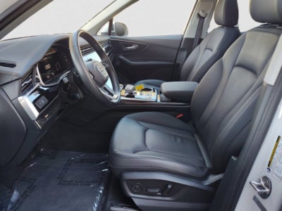 2023 Audi Q7 Premium quattro | Convenience Pacakge, Pearl white