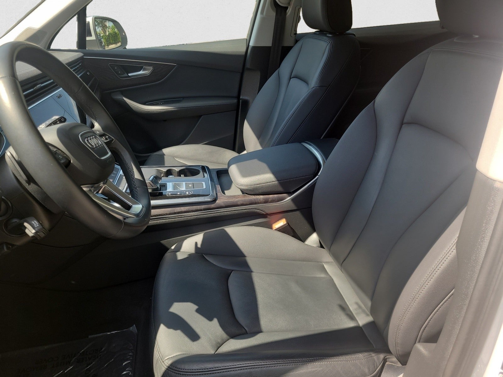 2023 Audi Q7 Premium Plus