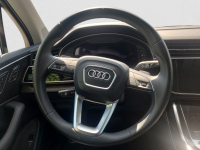2023 Audi Q7 Premium Plus