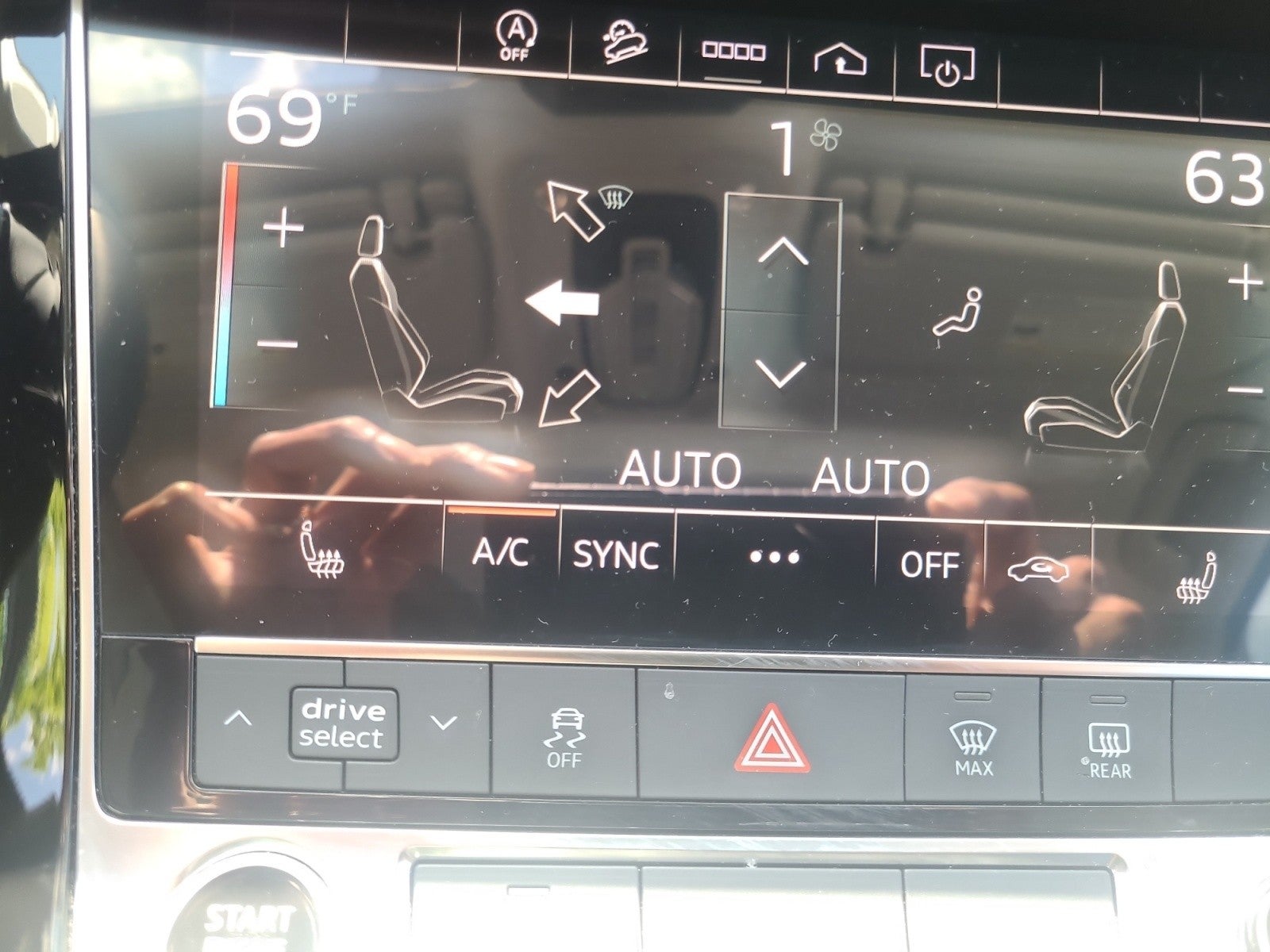 2023 Audi Q7 Premium Plus