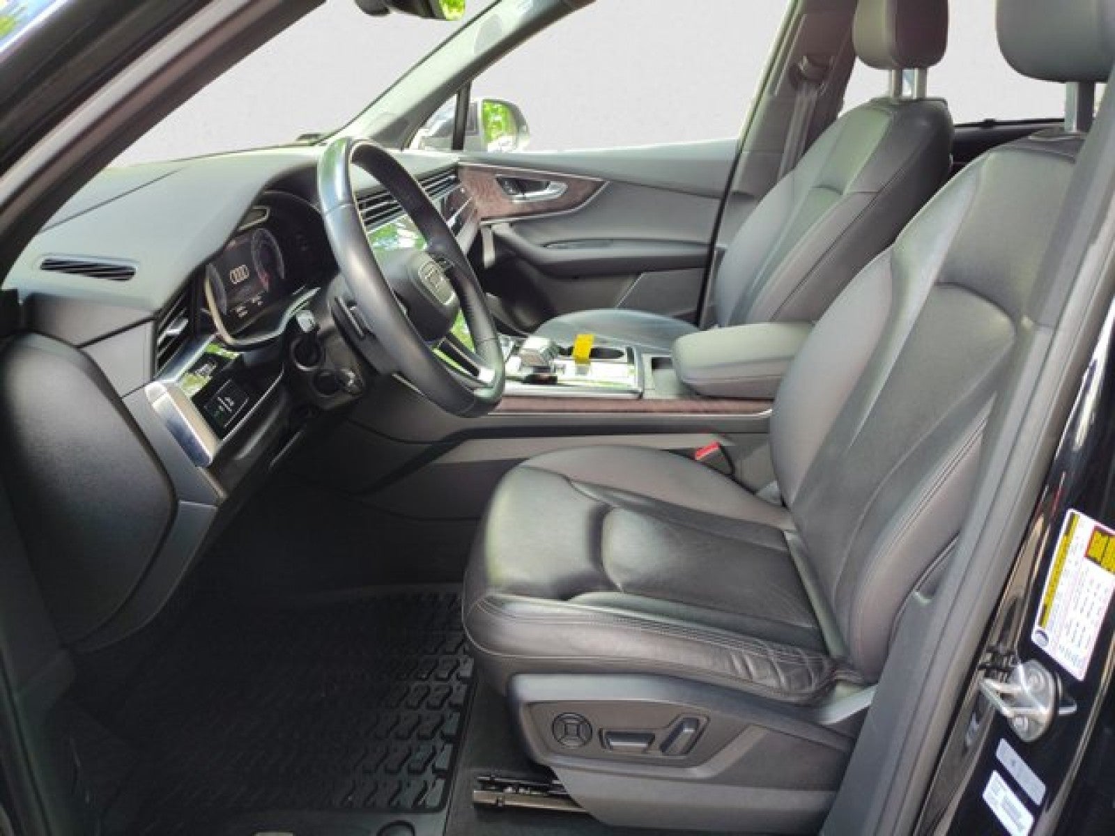 2020 Audi Q7 Prestige | Black Optic
