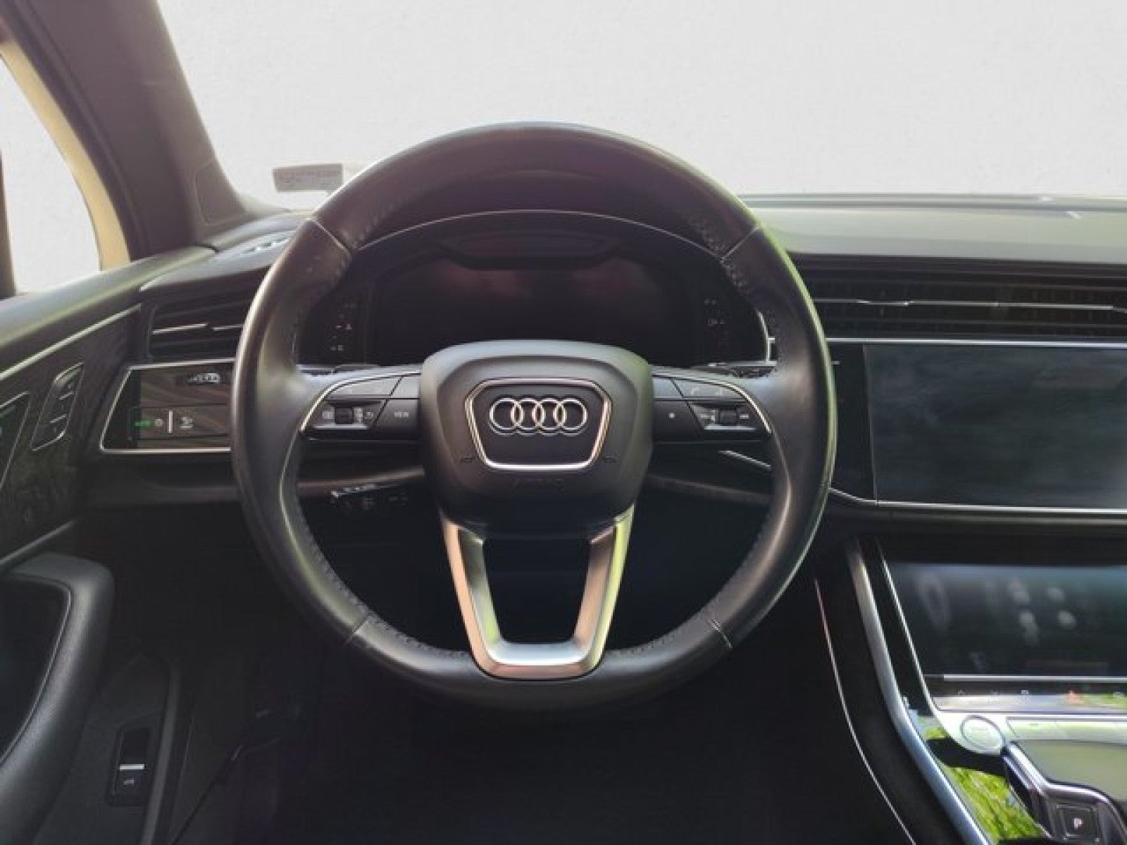 2020 Audi Q7 Prestige | Black Optic