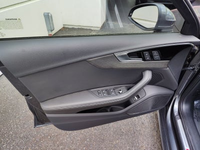 2022 Audi A4 Sedan S line Premium Plus