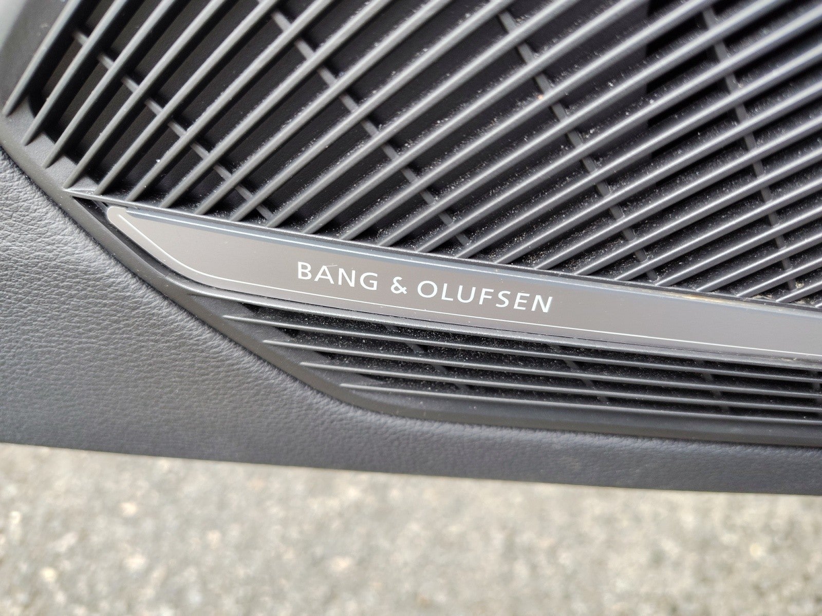 2022 Audi A4 Sedan S line Premium Plus