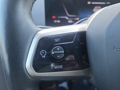 2023 BMW iX xDrive50, Drive assist pro