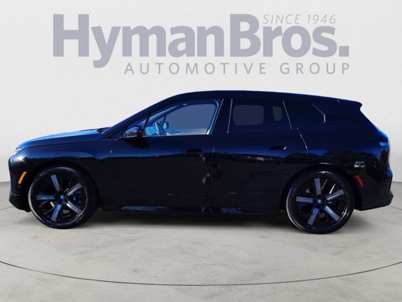 2023 BMW iX M60, Executive Package