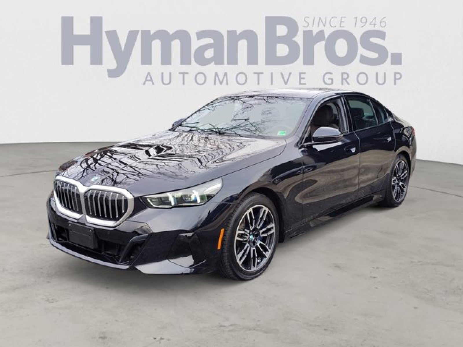 2024 BMW 5 Series 530i xDrive | M Sport Pkg, Premium Pkg
