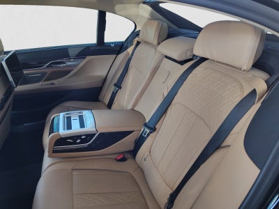 2022 BMW 7 Series 750i xDrive | Lux rear seating, Entertainment, $118k MSRP