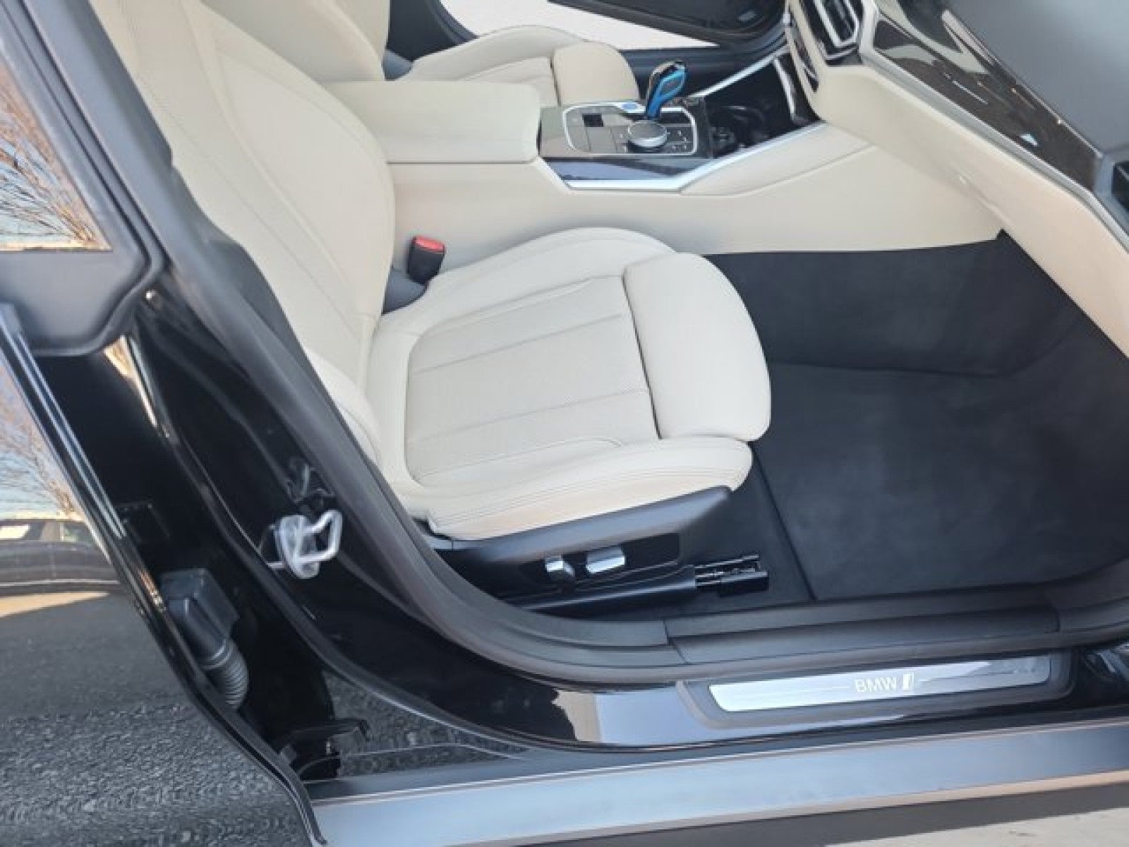2023 BMW i4 eDrive35 | Premium Package