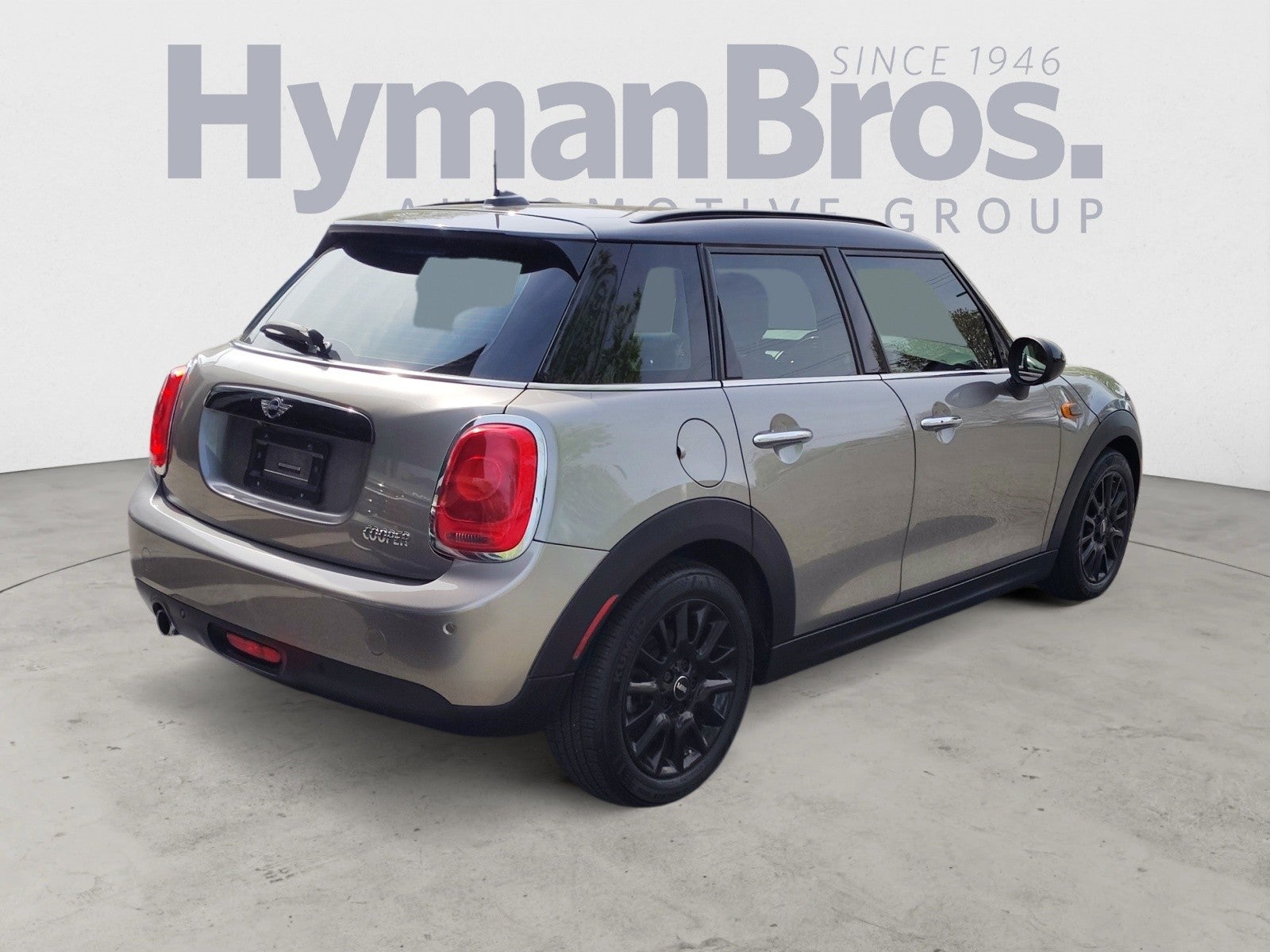 2018 MINI Hardtop 4 Door Cooper