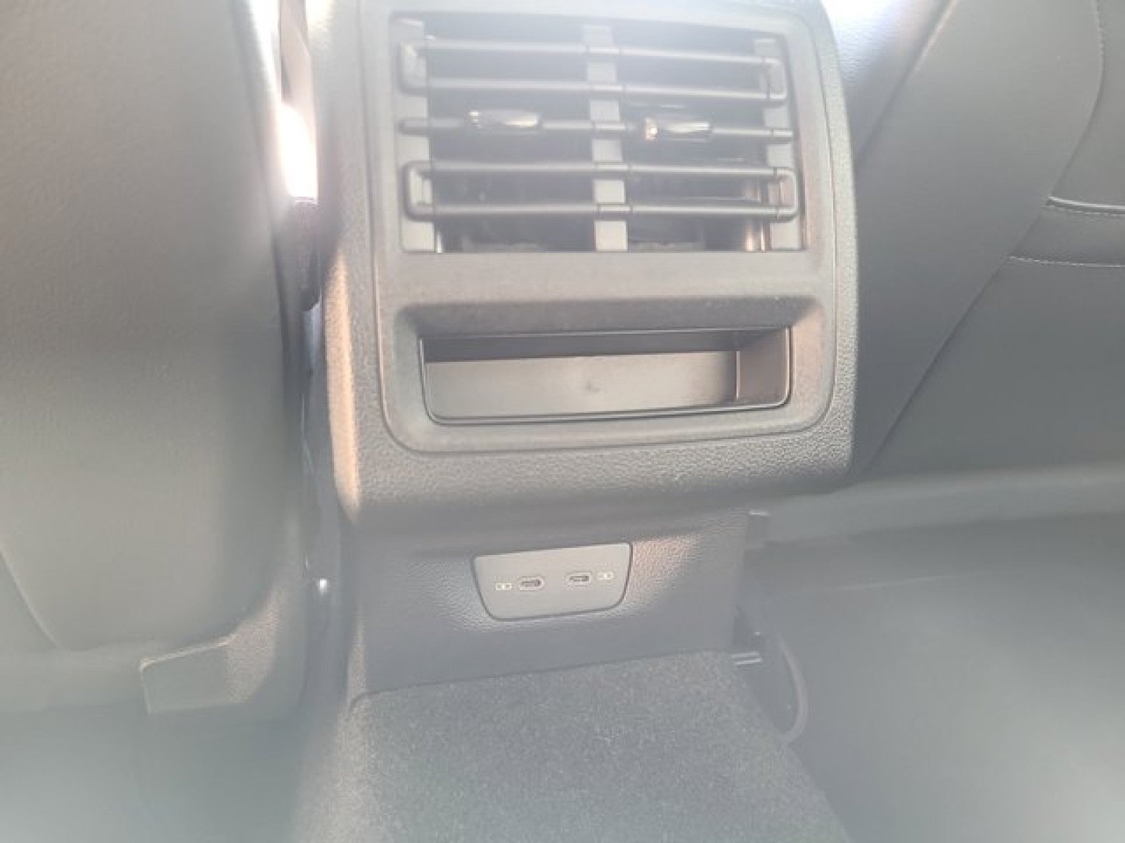 2024 Volkswagen Golf GTI SE | Leather Package