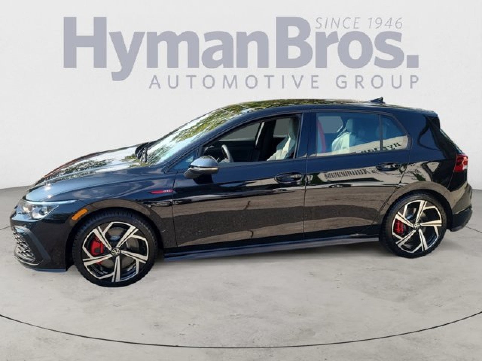 2024 Volkswagen Golf GTI SE | Leather Package