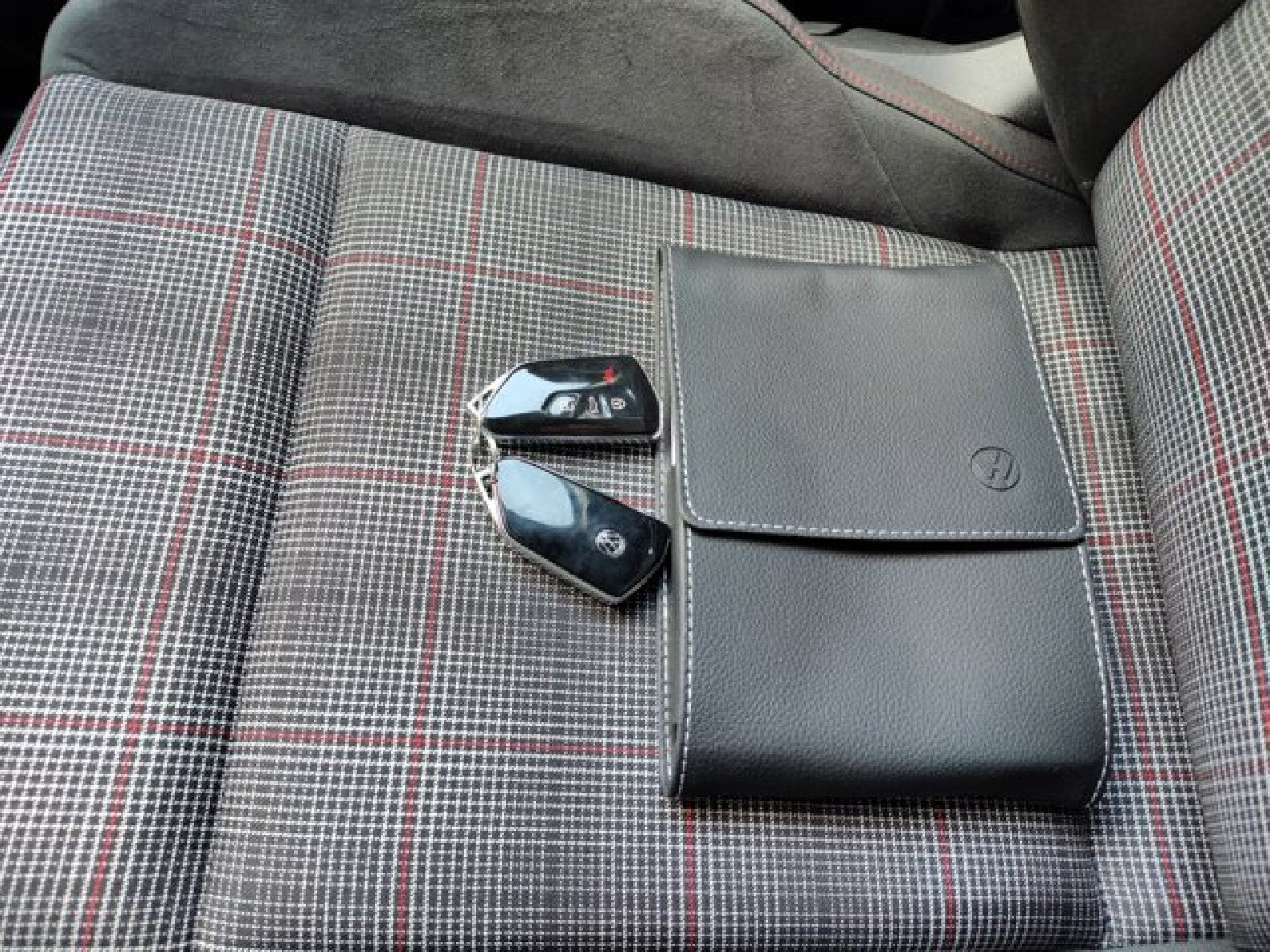 2024 Volkswagen Golf GTI S