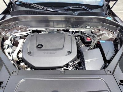 2023 Volvo XC90 B6 Plus AWD | Bucket seats, 21 wheels