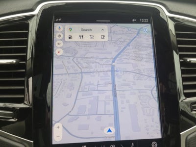 2023 Volvo XC90 B6 AWD Plus