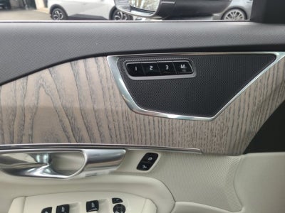 2023 Volvo XC90 B6 AWD Plus