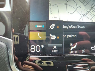 2021 Volvo XC90 T6 Momentum AWD | Bucket seats, Advanced