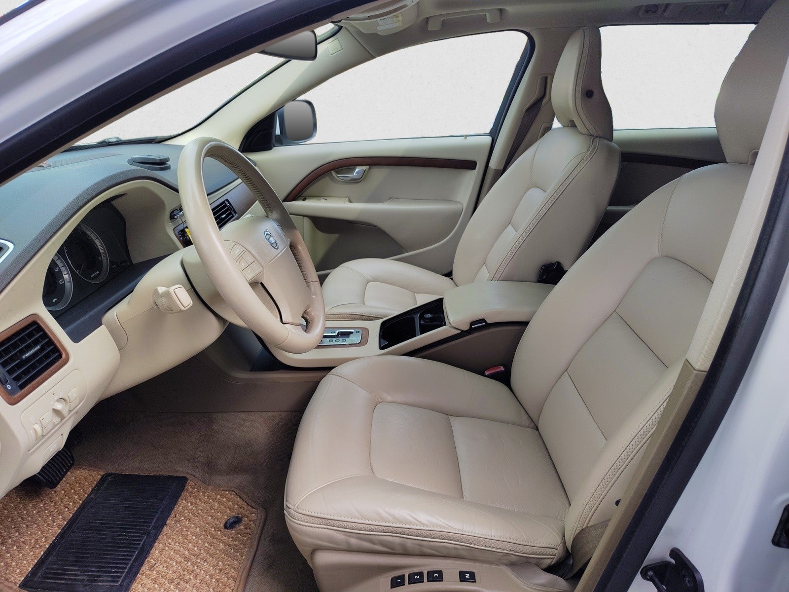 2009 Volvo XC70 3.0T