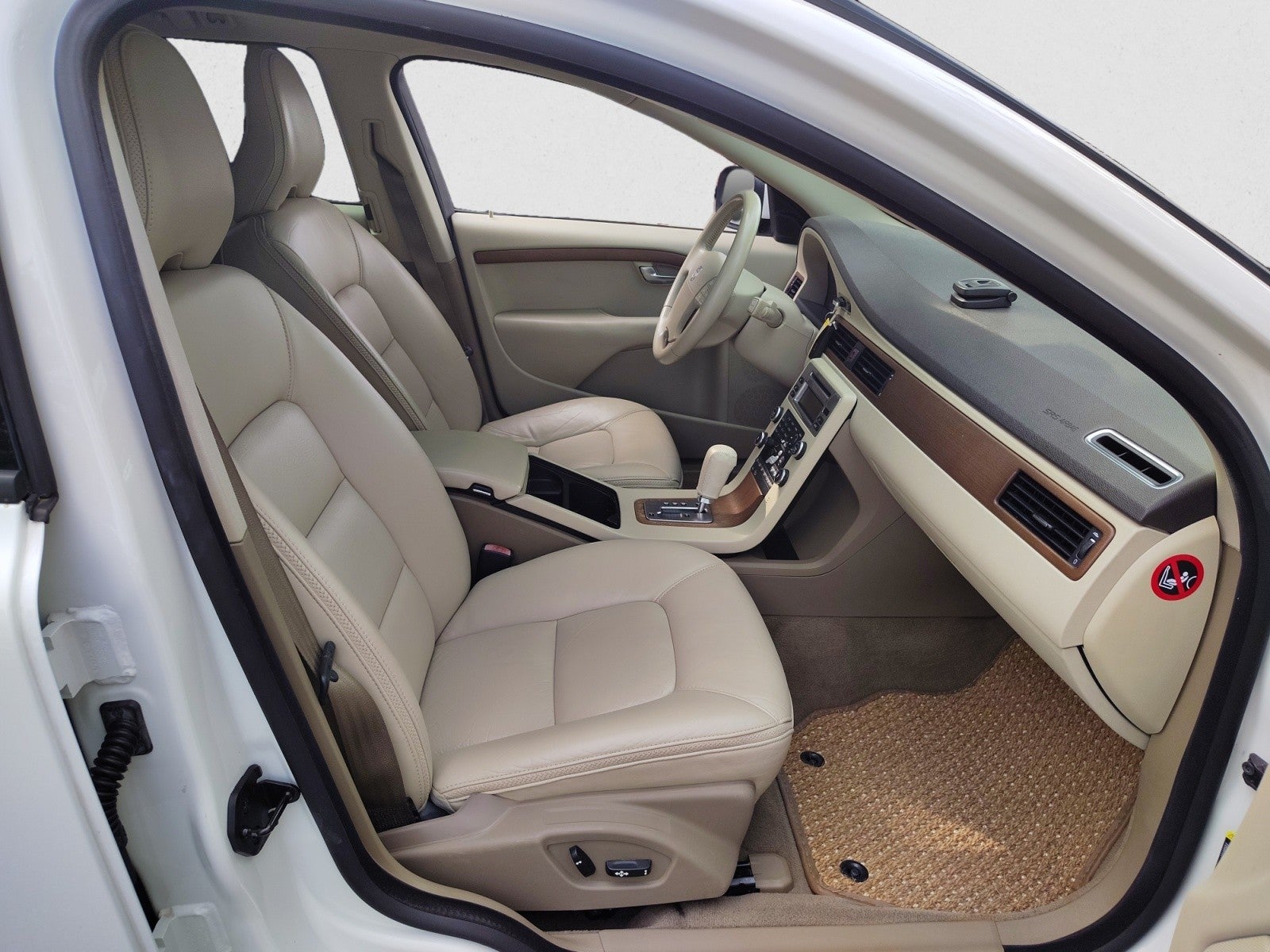 2009 Volvo XC70 3.0T