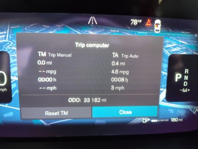2023 Volvo XC60 Plus Dark Theme