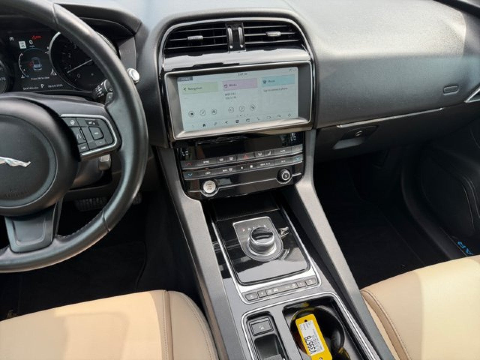 2020 Jaguar F-PACE 25t Premium
