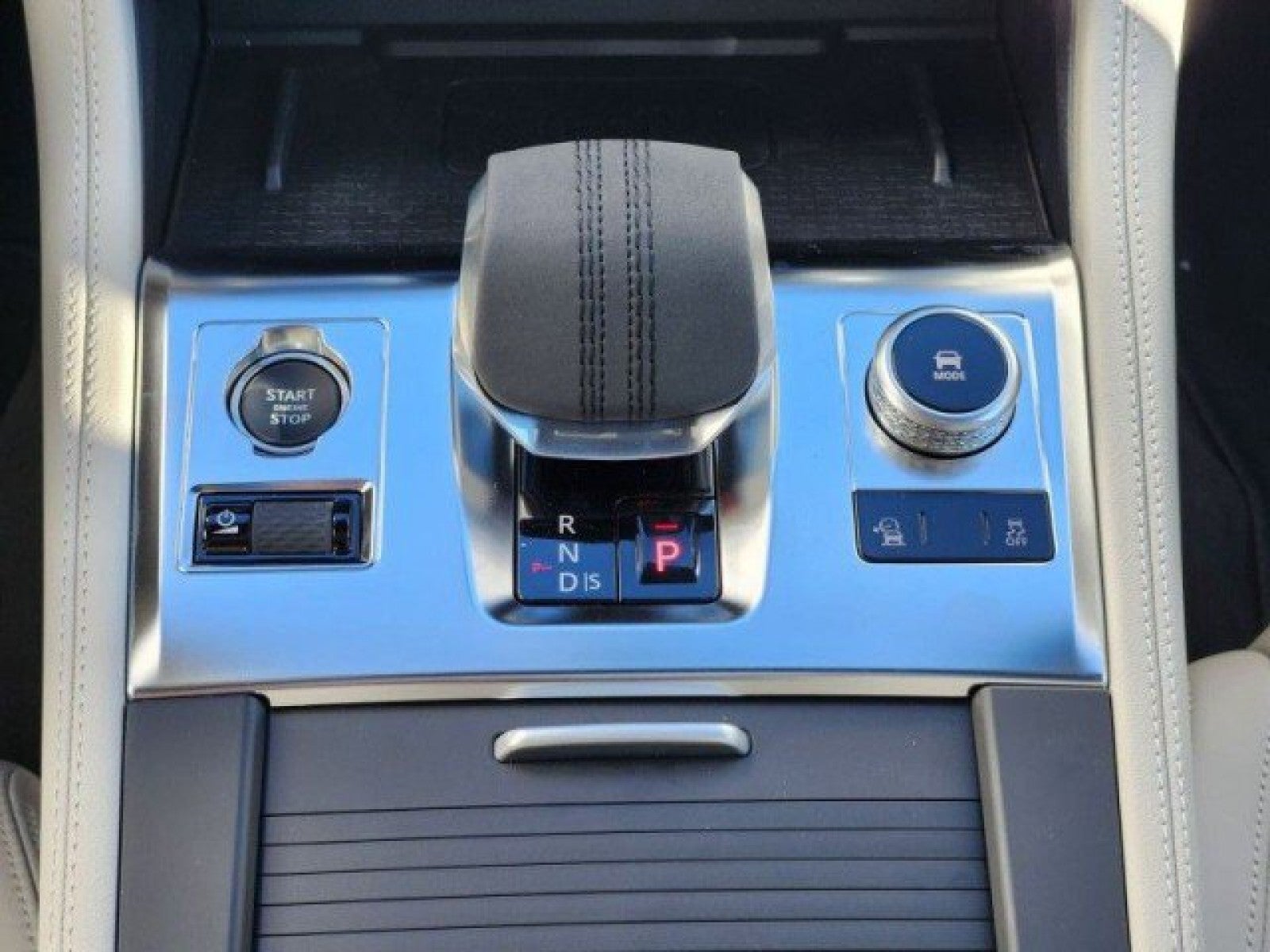 2024 Jaguar F-PACE R-Dynamic S