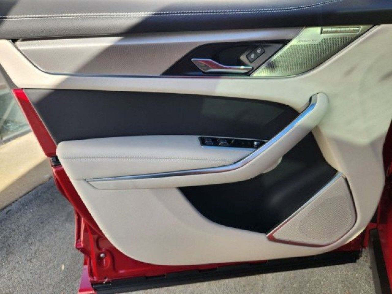 2024 Jaguar F-PACE R-Dynamic S