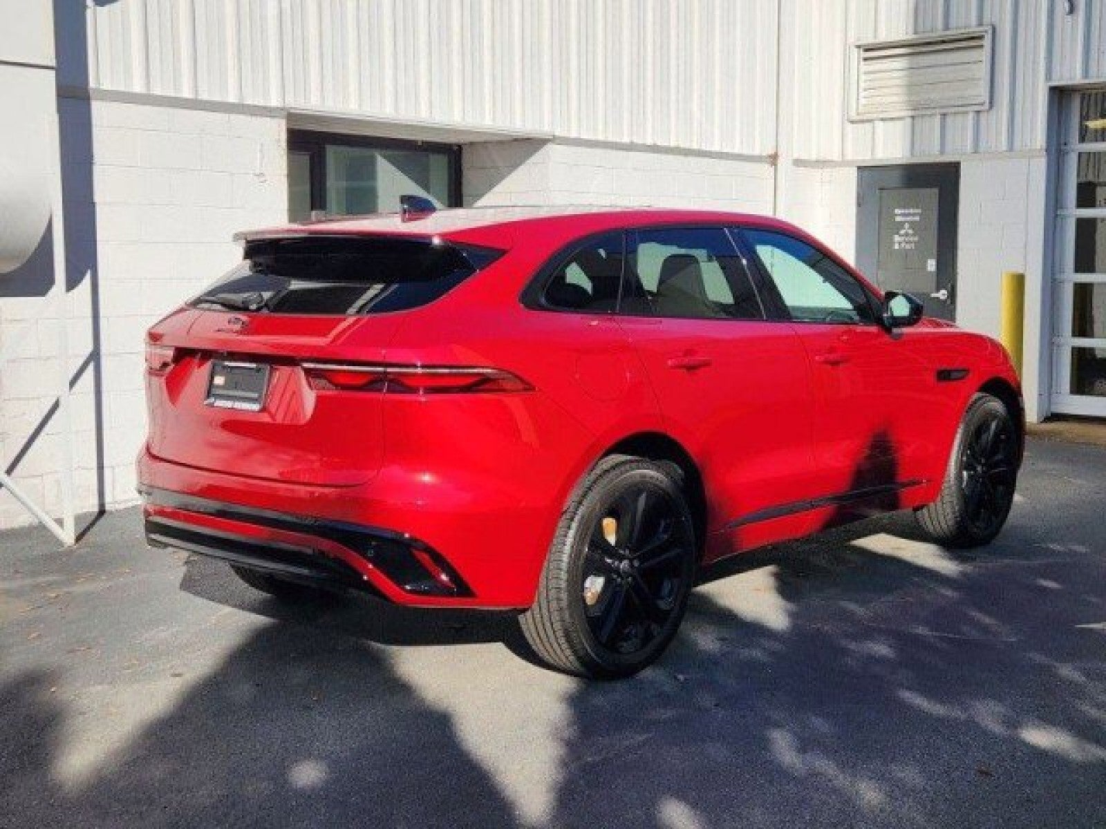 2024 Jaguar F-PACE R-Dynamic S