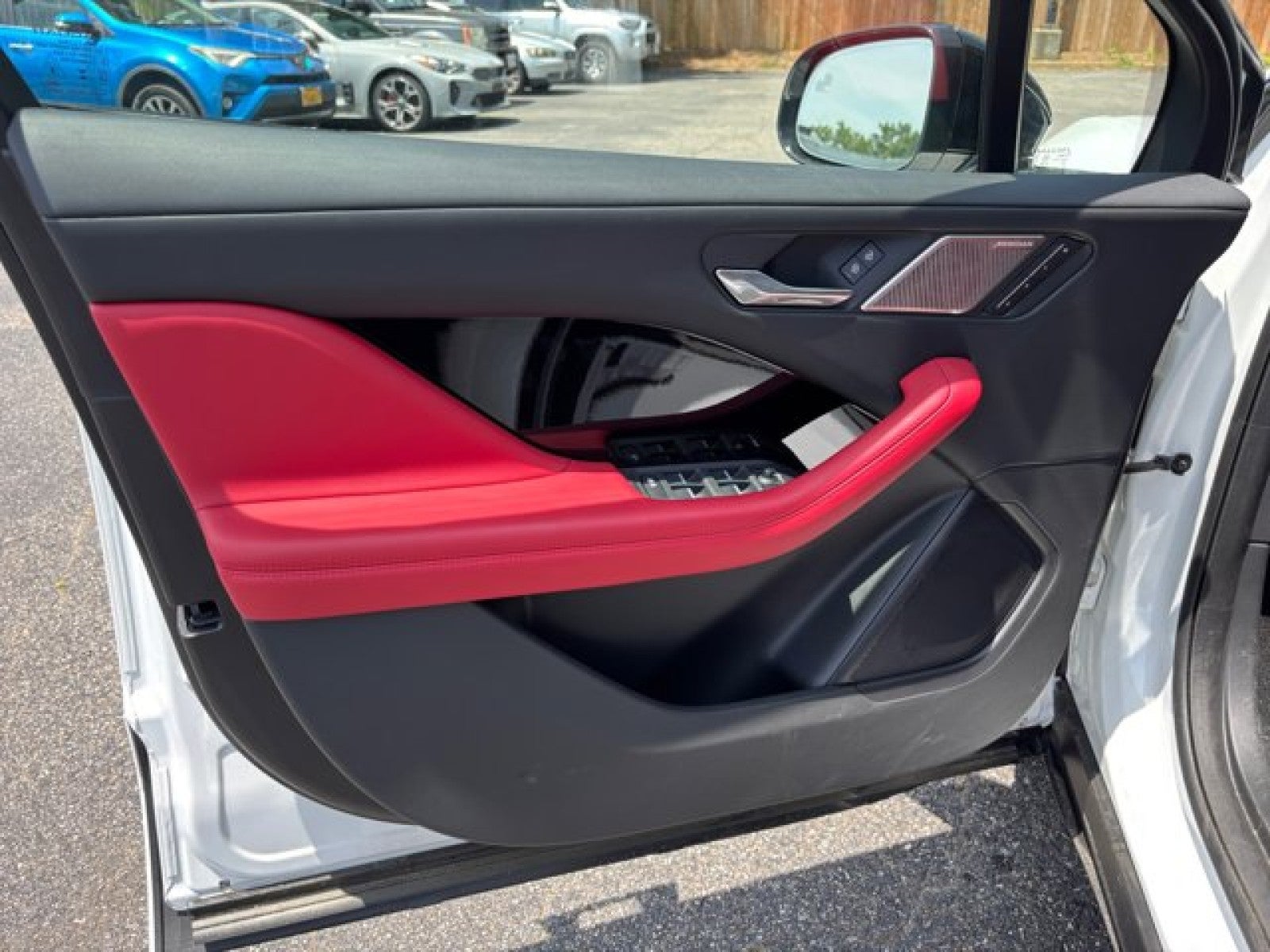 2024 Jaguar I-PACE R-Dynamic HSE