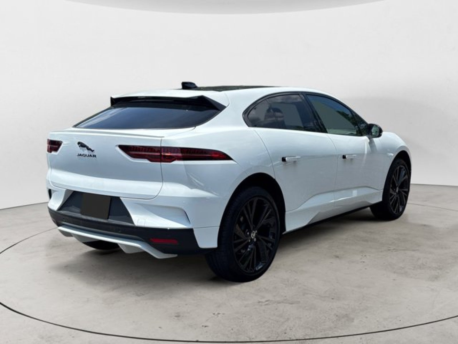 2024 Jaguar I-PACE R-Dynamic HSE