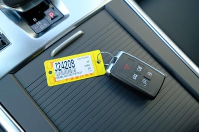 2024 Jaguar XF R-Dynamic SE