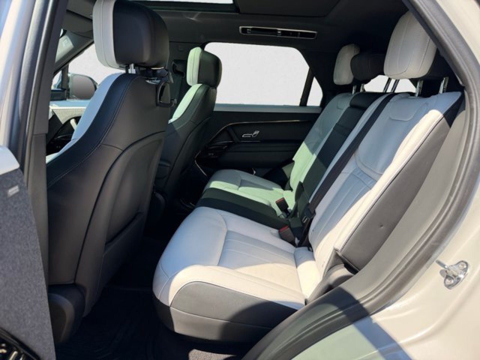 2025 Land Rover Range Rover Sport Dynamic SE