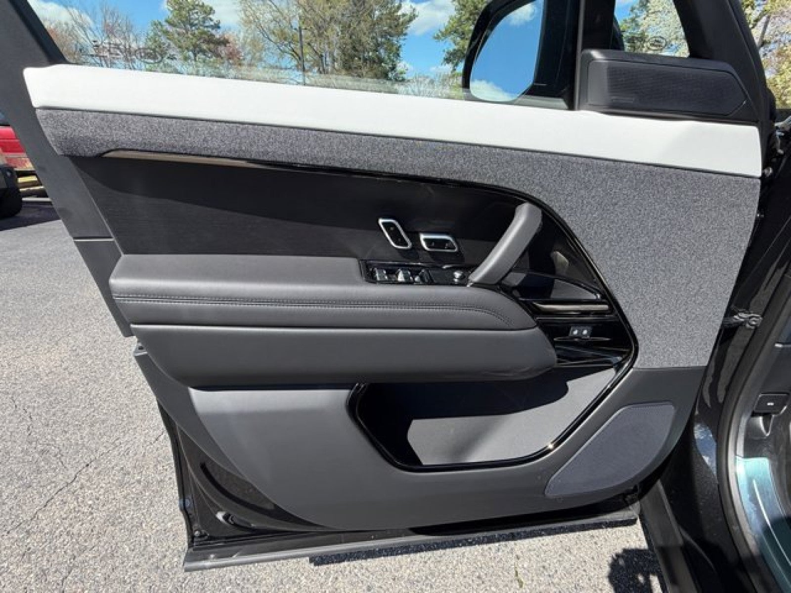 2026 Land Rover Range Rover Sport Dynamic SE