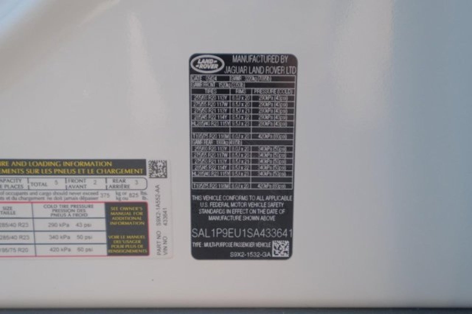 2025 Land Rover Range Rover Sport SE