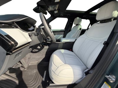 2026 Land Rover Range Rover Sport SE