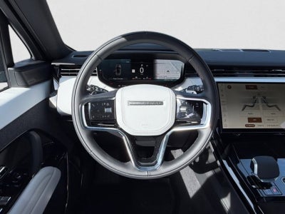 2026 Land Rover Range Rover Sport SE