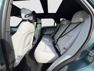 2026 Land Rover Range Rover Sport SE