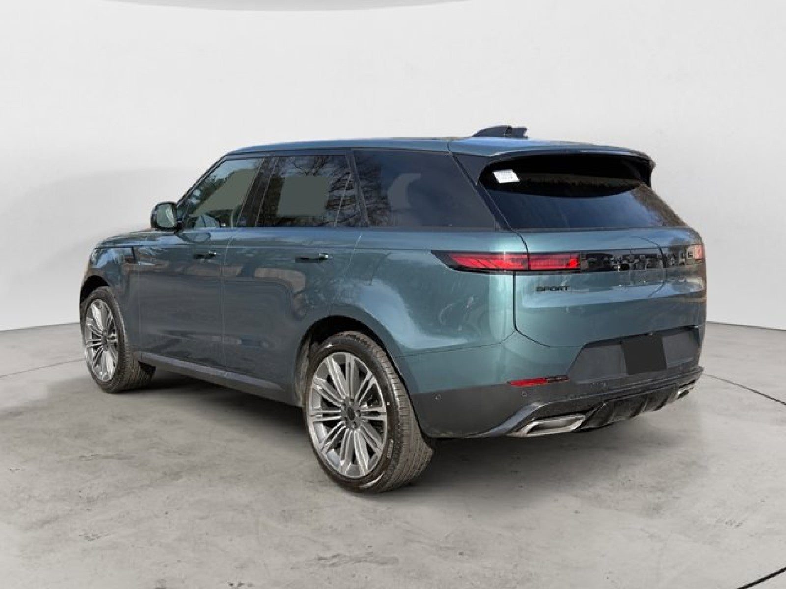 2026 Land Rover Range Rover Sport SE