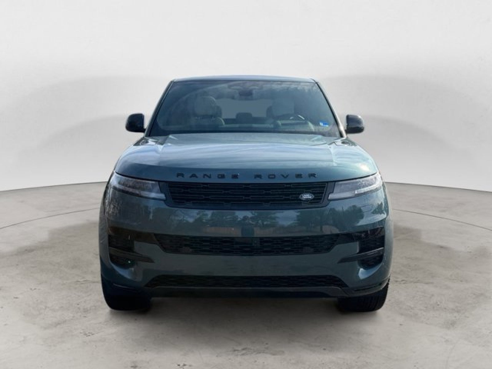 2026 Land Rover Range Rover Sport SE