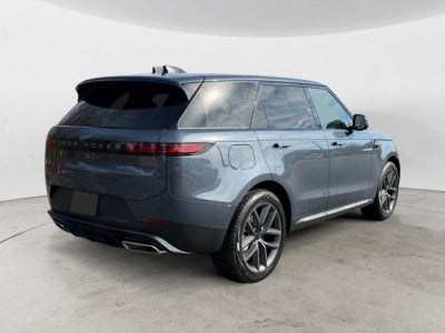 2026 Land Rover Range Rover Sport SE