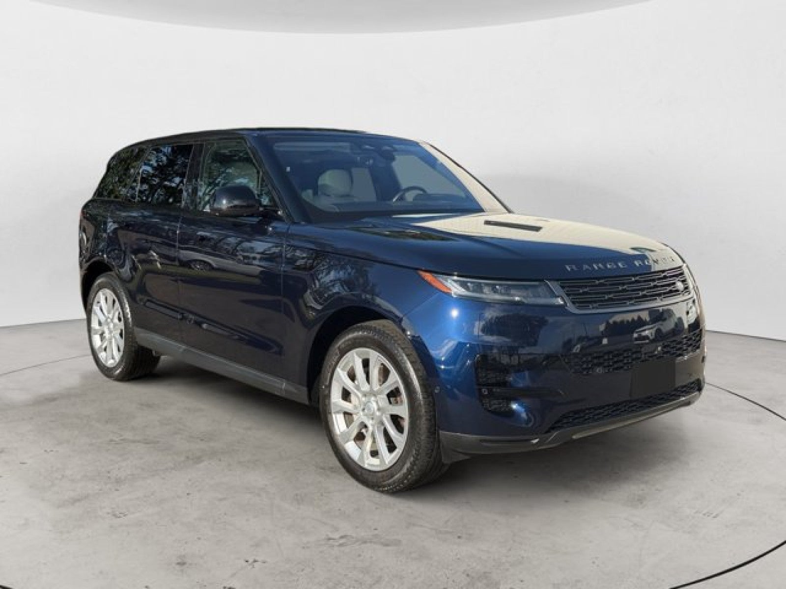 2023 Land Rover Range Rover Sport SE