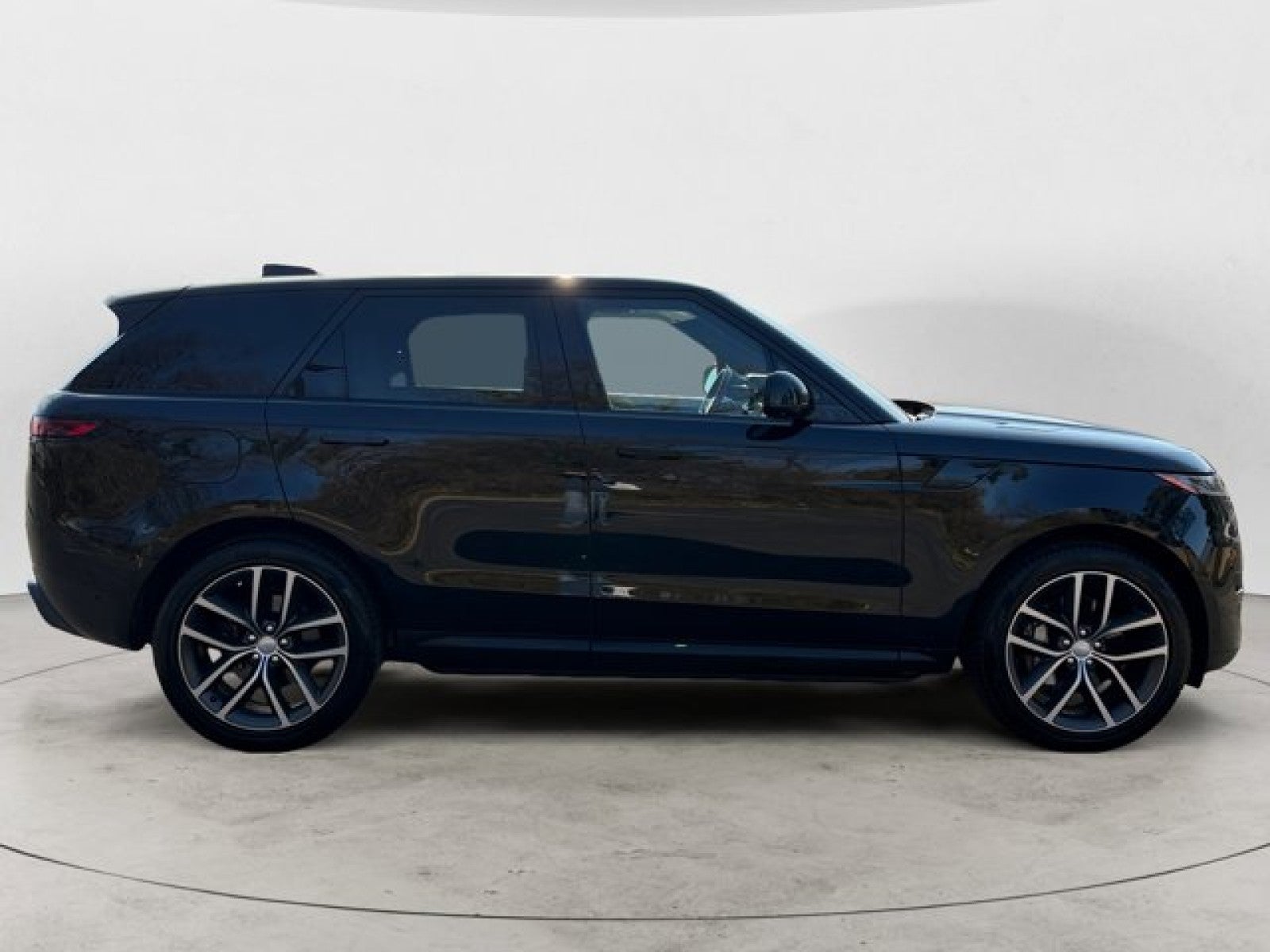 2023 Land Rover Range Rover Sport SE