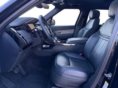 2025 Land Rover Range Rover Sport SE