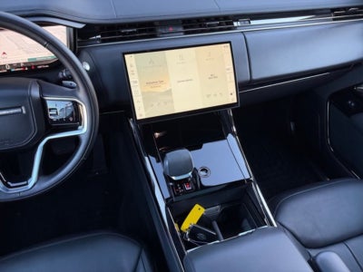 2025 Land Rover Range Rover Sport SE